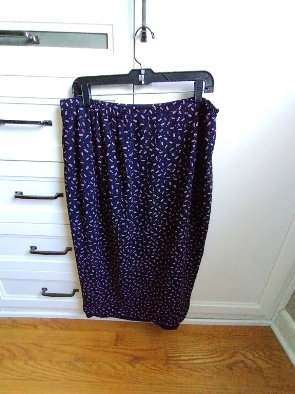 Liz Claiborne Black Patterned Skirt Pink & White Sprinkle w Layered Overlay - Picture 3 of 6